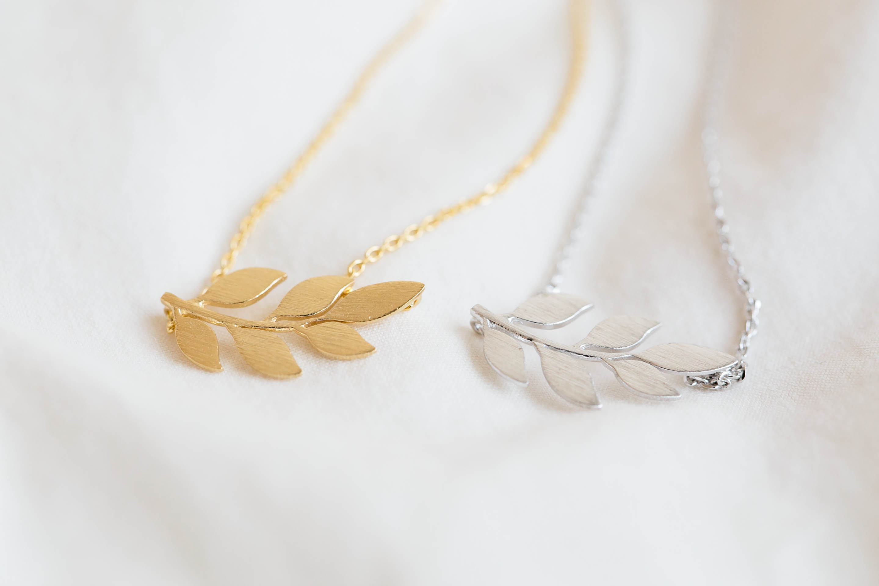 Laurel Leaf Necklace, Organic Necklace ,nature Necklace ,unique Necklace,pretty Necklace ,womens